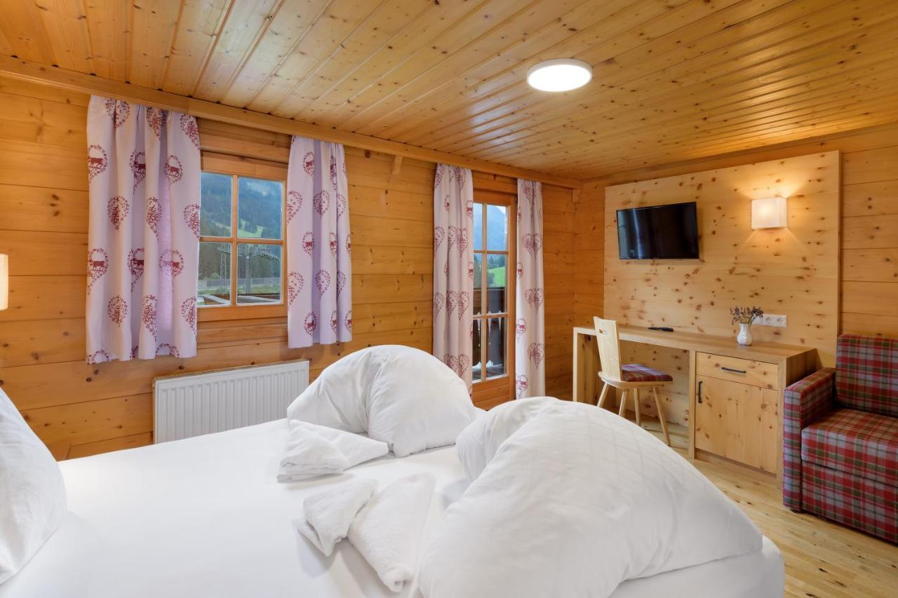 Walchauhof Hotel Flachau Ngoại thất bức ảnh